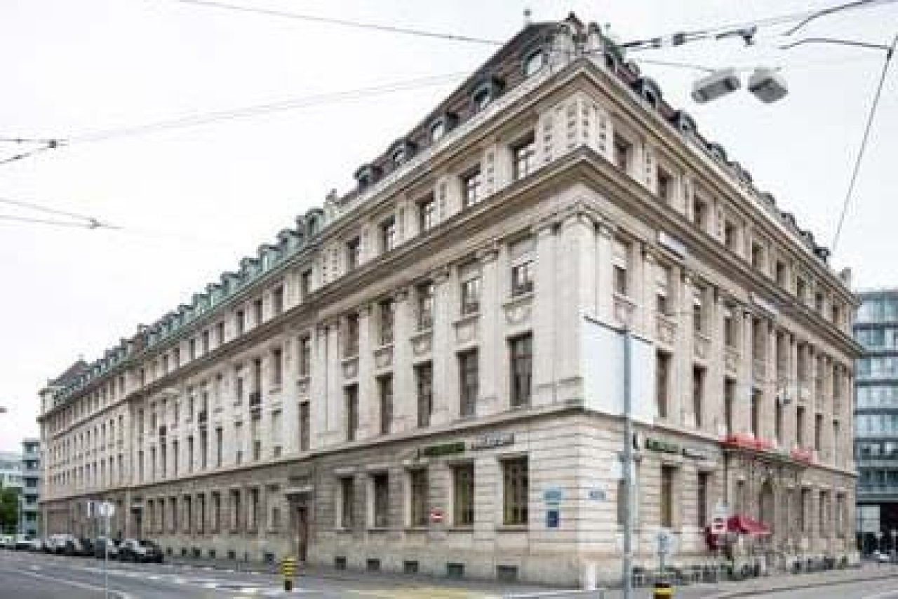zahnarztzentrum.ch Basel am Aeschenplatz – Aussenansicht der Zahnarztpraxis